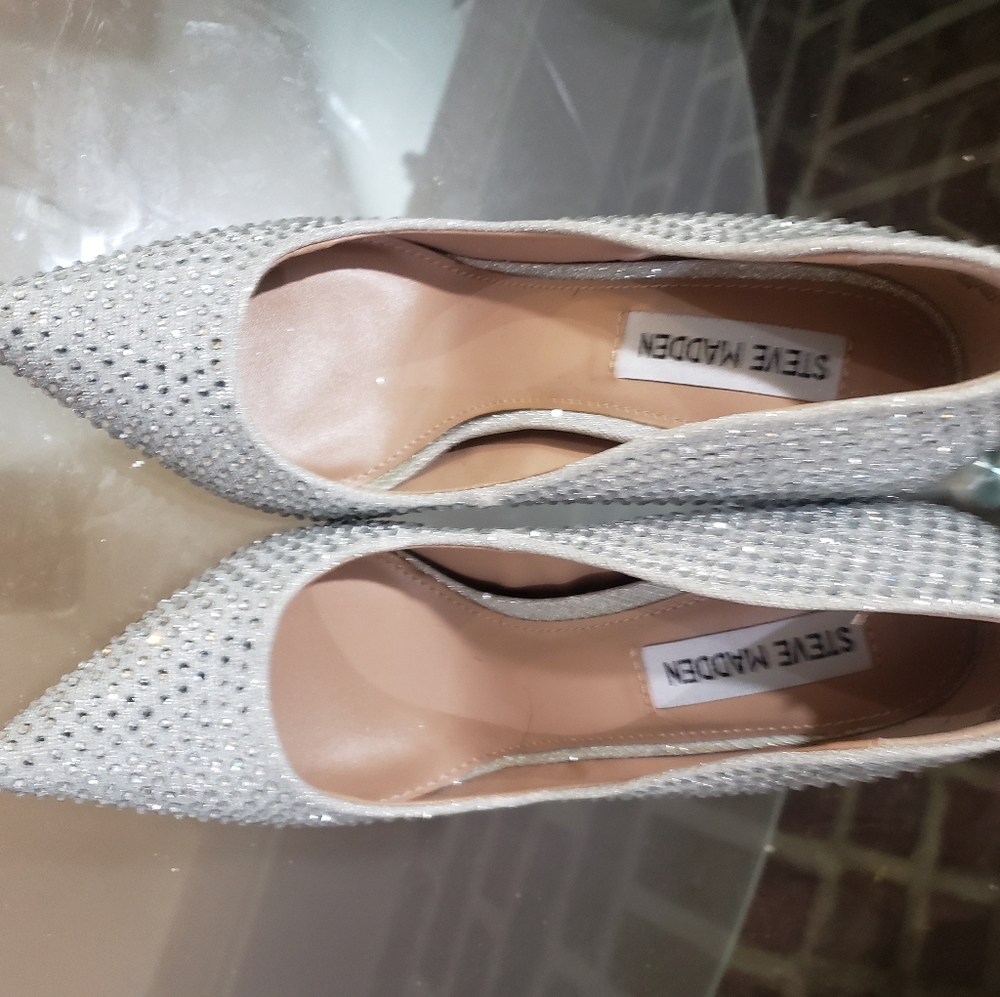 Silver Rhinestone Pumps - Picture 2 of 3